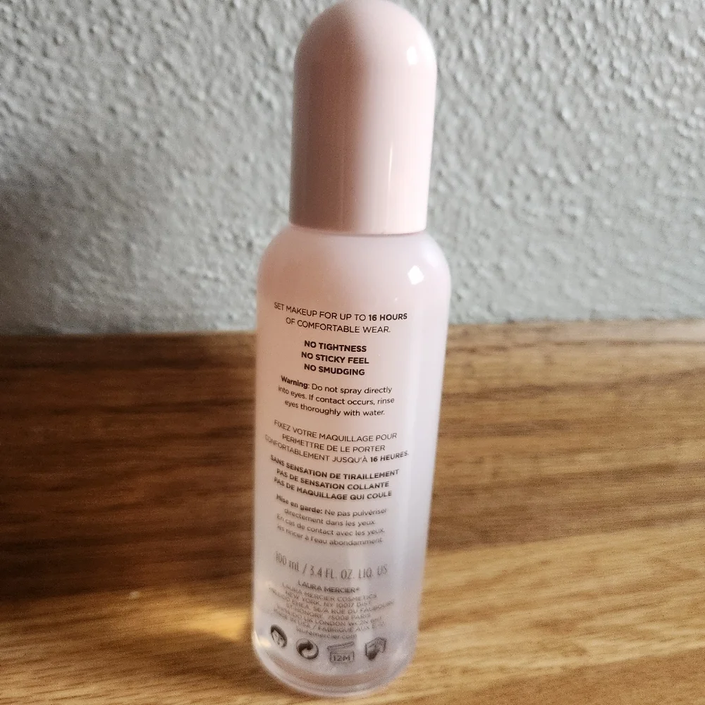 NWT Laura Mercier Translucent Pure Setting Spray 16hr